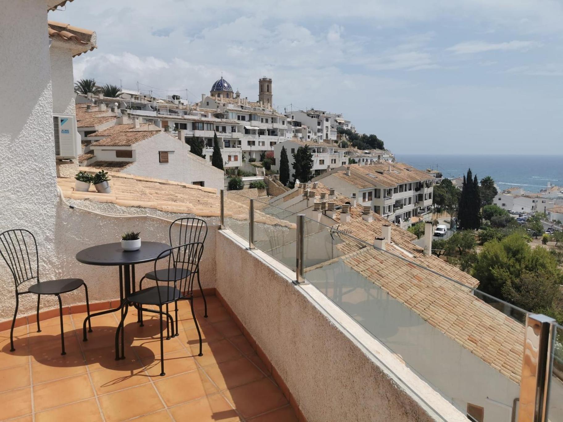 Appartement Atico-Duplex Con Vistas Al Mar Y Casco Antiguo En Altea Extérieur photo